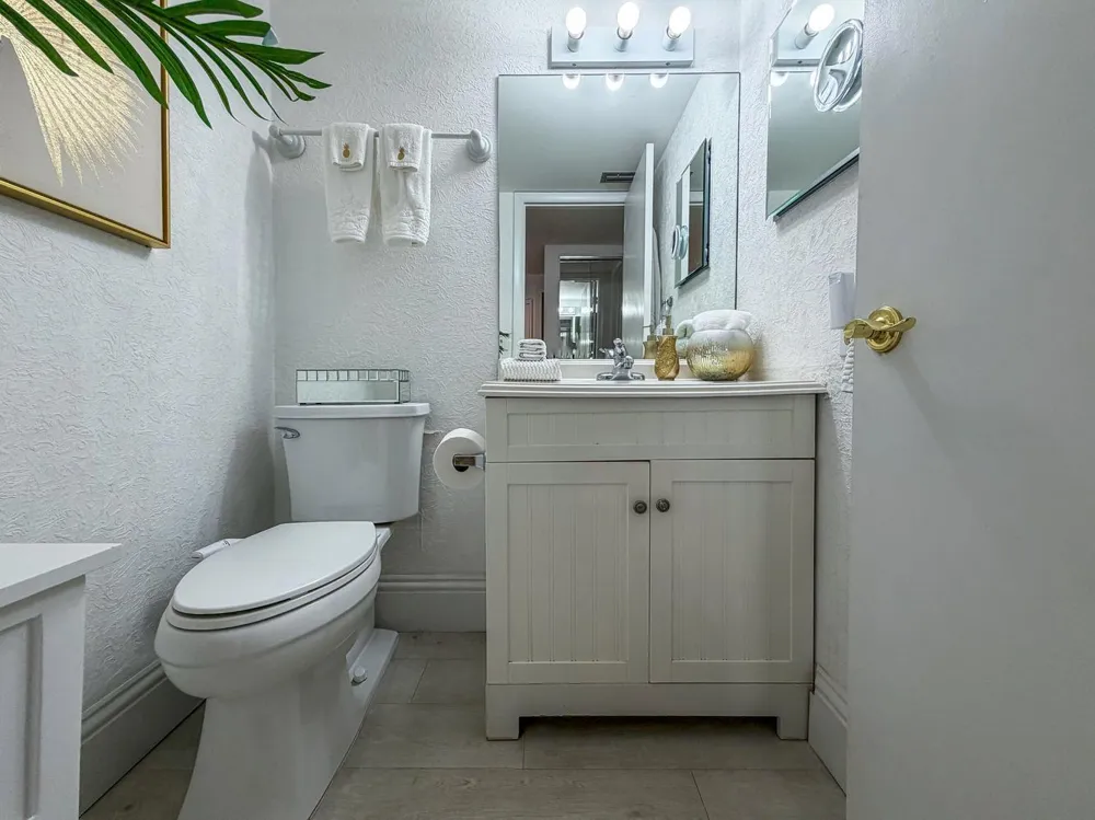 1605 S Us Highway 1 #V2-203 Jupiter, FL 33477