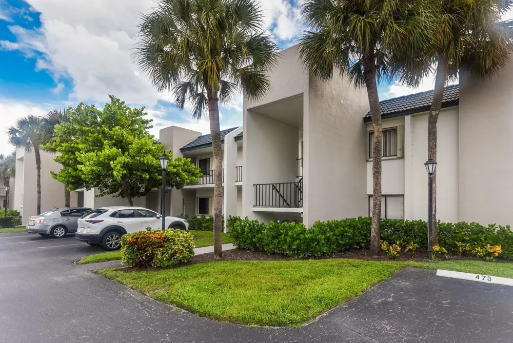 1605 S Us Highway 1 #V2-203 Jupiter, FL 33477
