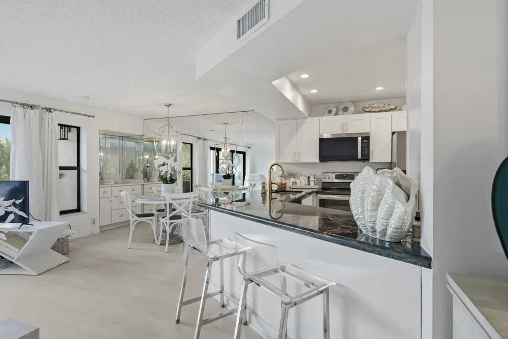 1605 S Us Highway 1 #V2-203 Jupiter, FL 33477