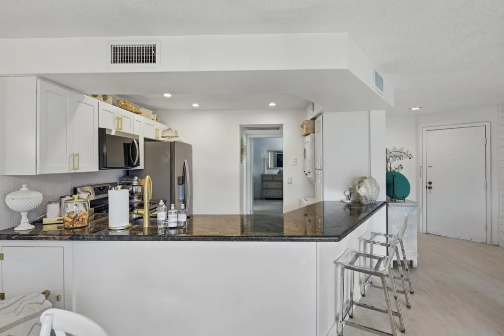 1605 S Us Highway 1 #V2-203 Jupiter, FL 33477