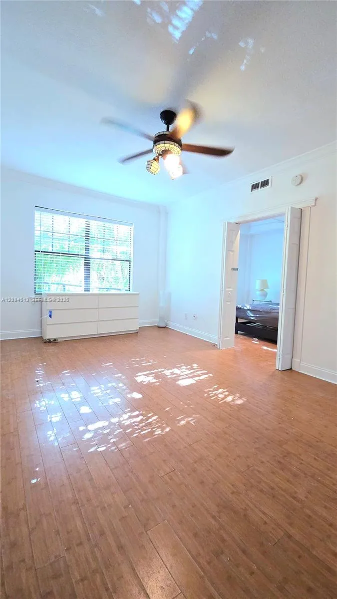 934 Michigan Ave #109 Miami Beach, FL 33139