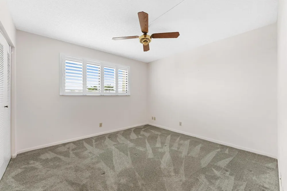2112 S CYPRESS BEND DRIVE #607 Pompano Beach, FL 33069