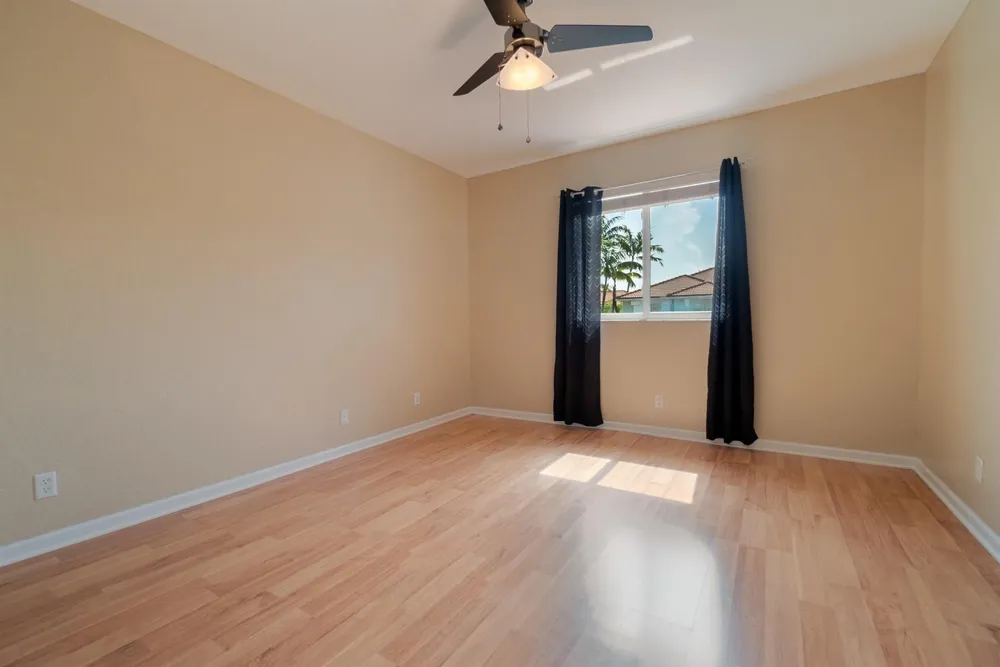 2146 OAKMONT DRIVE Riviera Beach, FL 33404