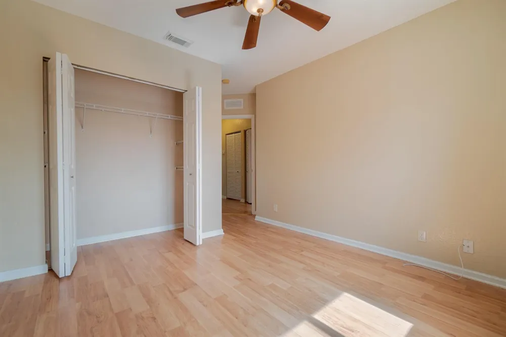 2146 OAKMONT DRIVE Riviera Beach, FL 33404