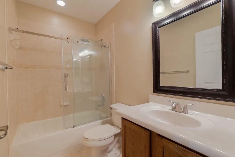 2146 OAKMONT DRIVE Riviera Beach, FL 33404