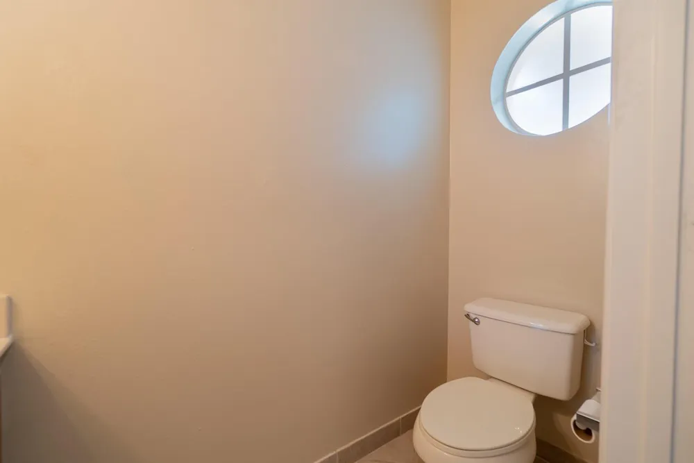 2146 OAKMONT DRIVE Riviera Beach, FL 33404