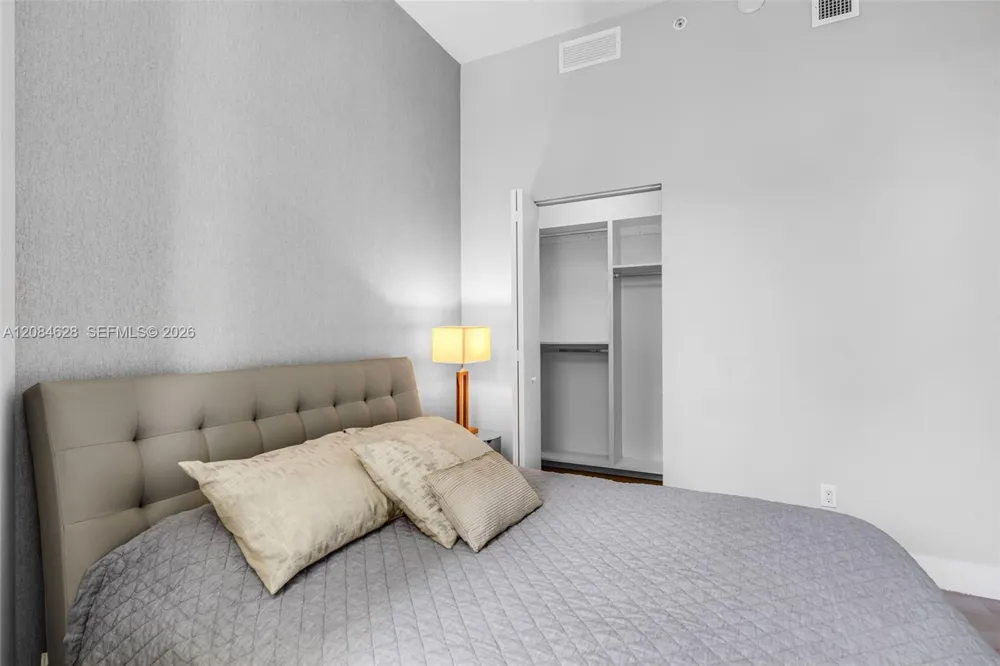 501 NE 31st St #306 Miami, FL 33137