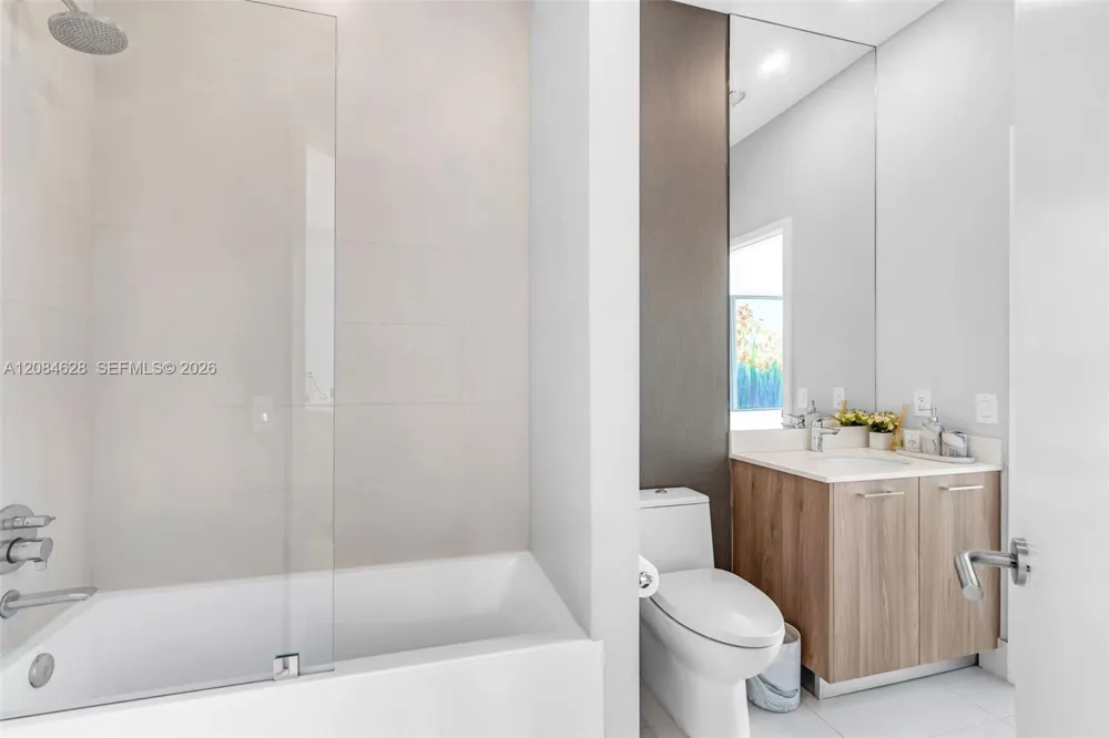 501 NE 31st St #306 Miami, FL 33137