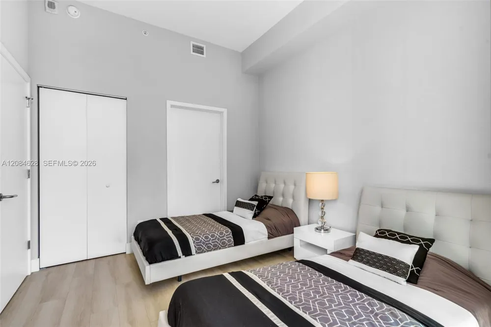501 NE 31st St #306 Miami, FL 33137