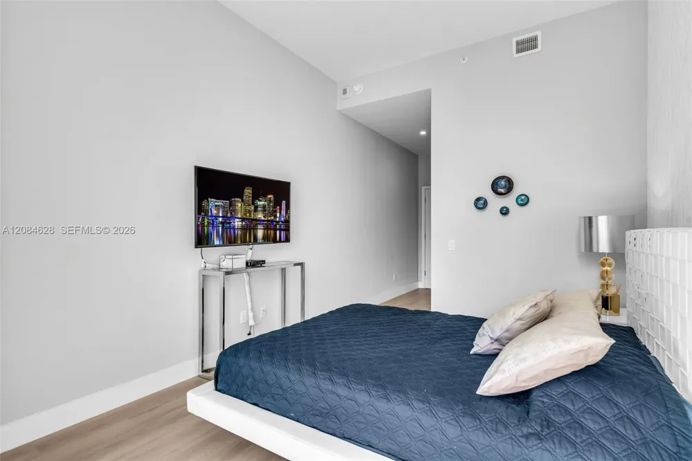501 NE 31st St #306 Miami, FL 33137