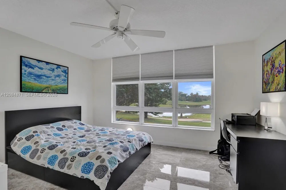 2681 S Course Dr #204 Pompano Beach, FL 33069