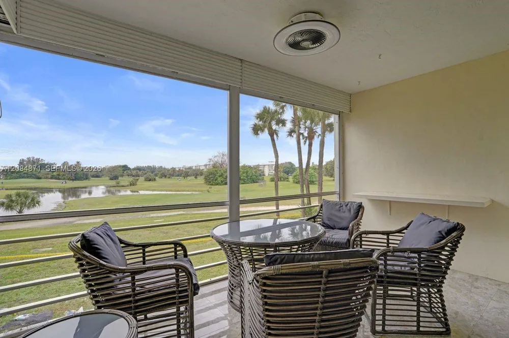 2681 S Course Dr #204 Pompano Beach, FL 33069