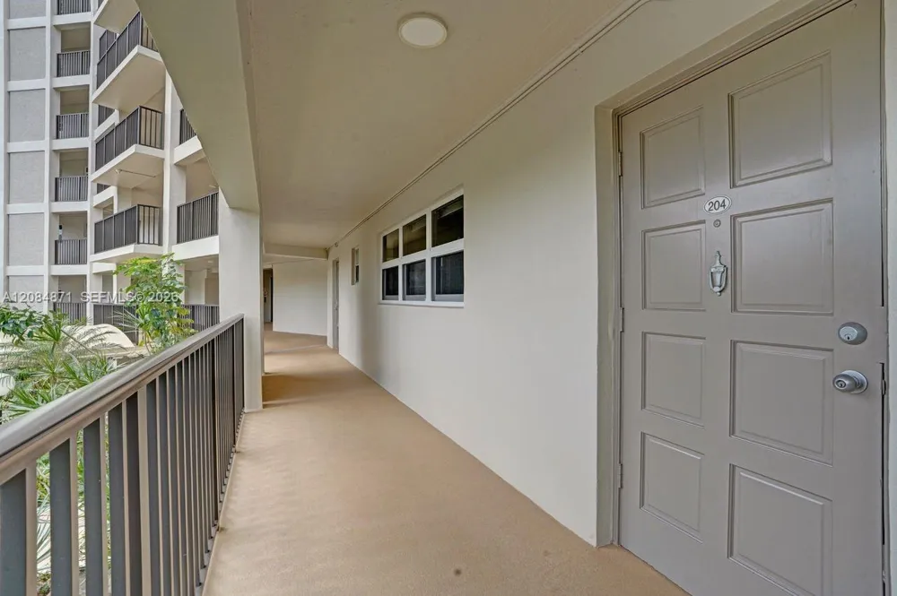 2681 S Course Dr #204 Pompano Beach, FL 33069