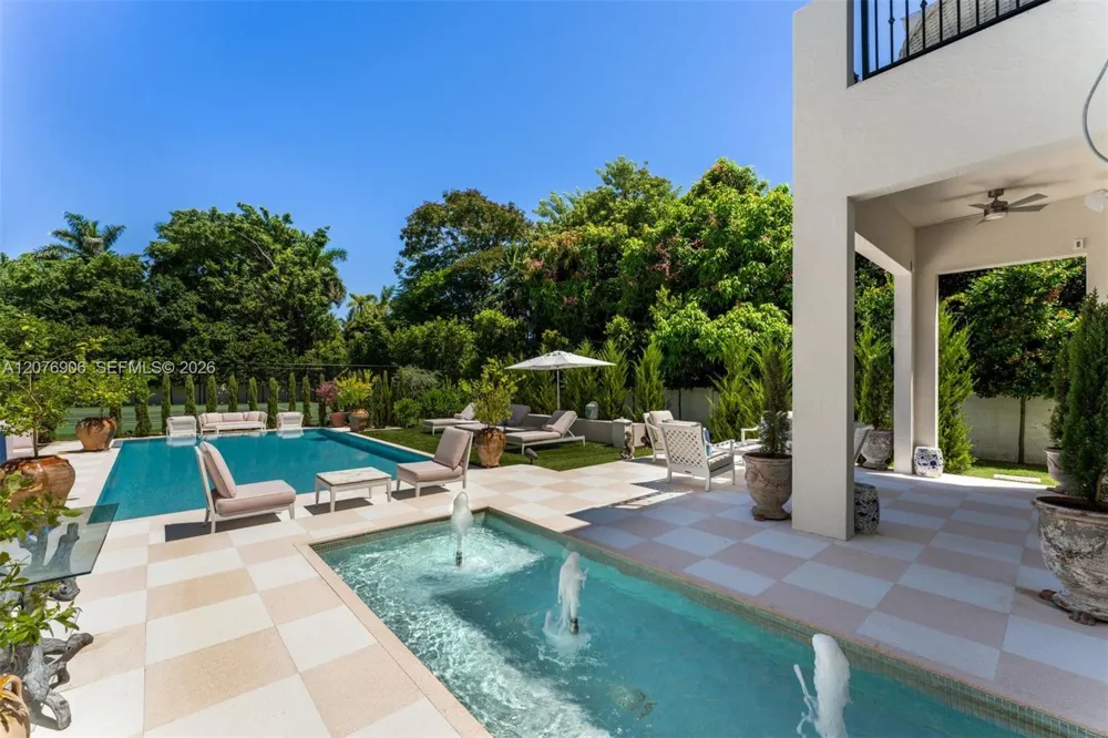 Address Not Shown Miami, FL 33143