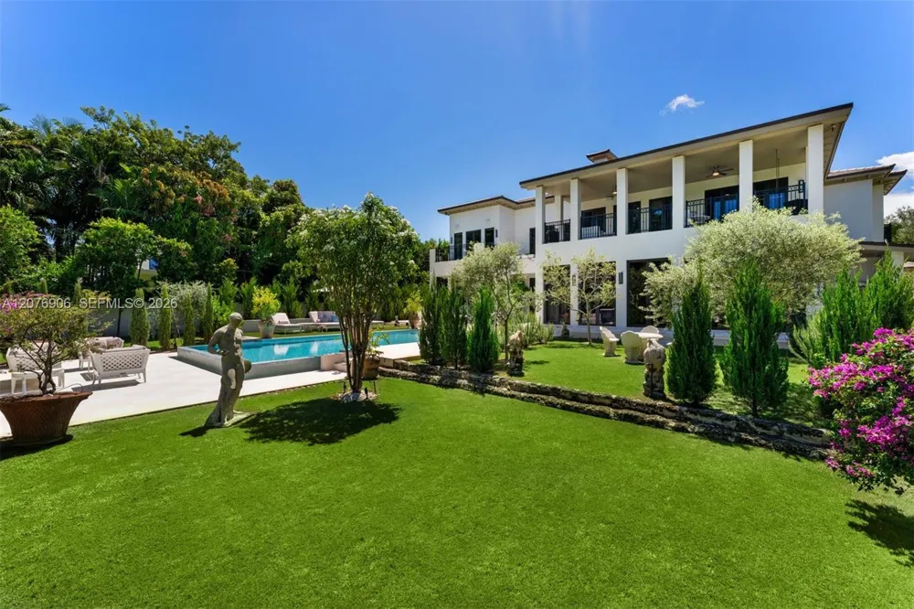 Address Not Shown Miami, FL 33143