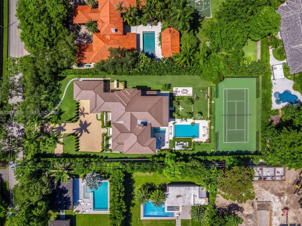 Address Not Shown Miami, FL 33143