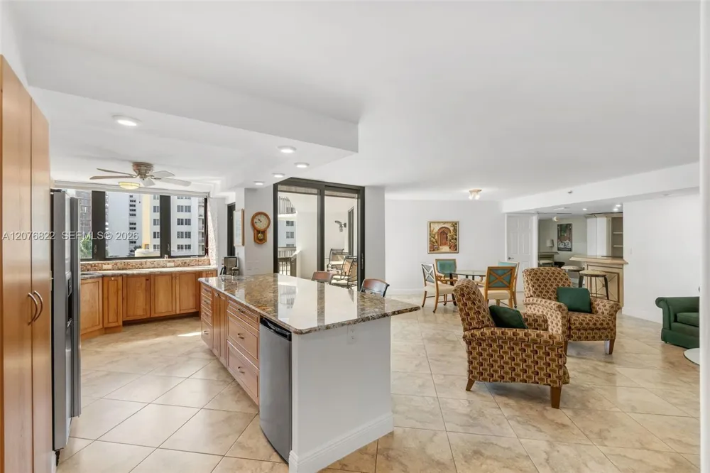 1361 S Ocean Blvd #604 Pompano Beach, FL 33062