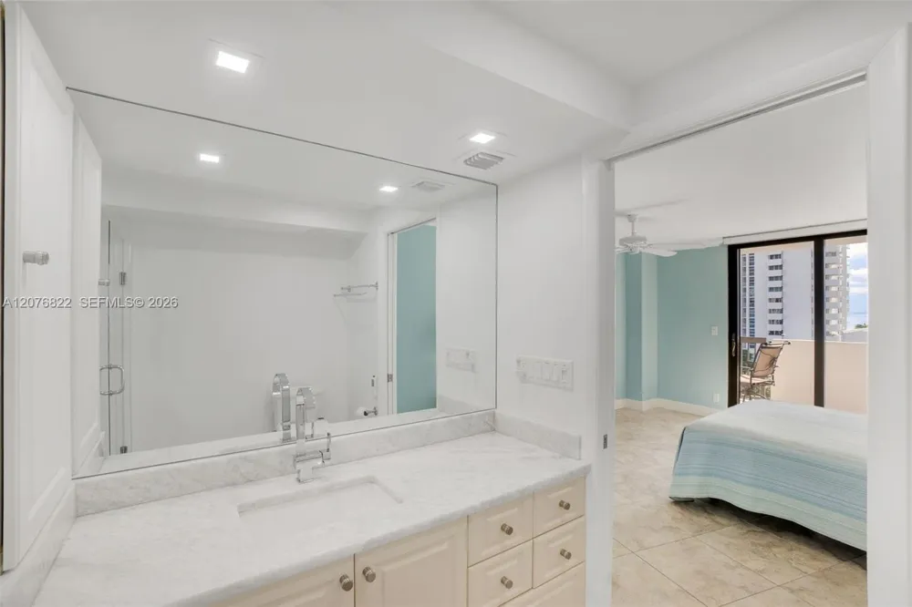 1361 S Ocean Blvd #604 Pompano Beach, FL 33062
