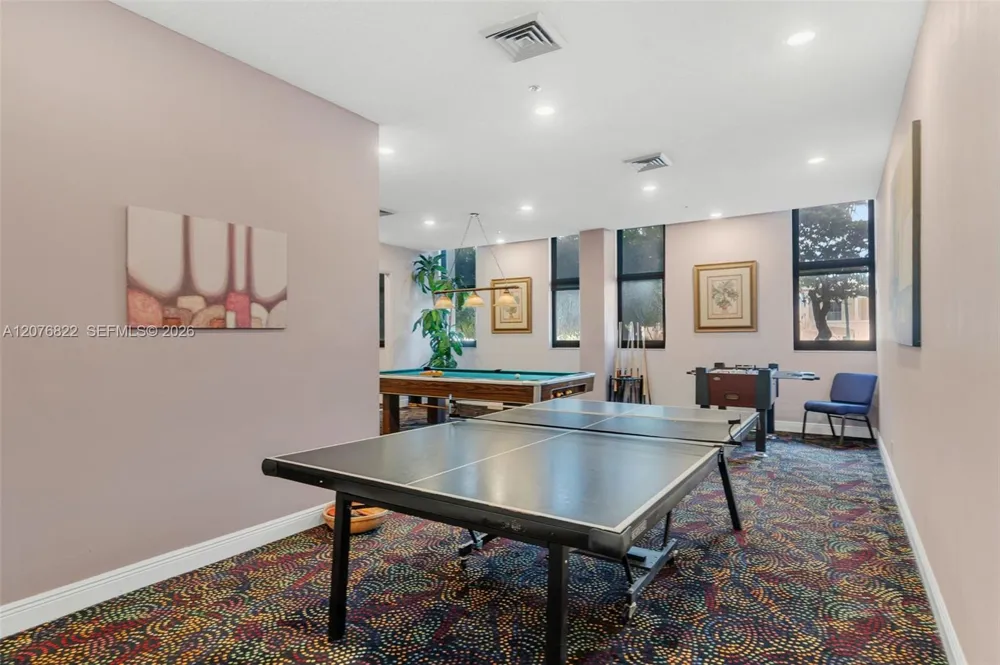 1361 S Ocean Blvd #604 Pompano Beach, FL 33062