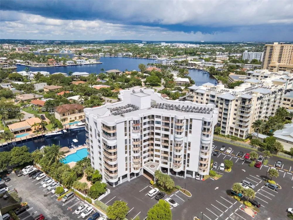 1361 S Ocean Blvd #604 Pompano Beach, FL 33062