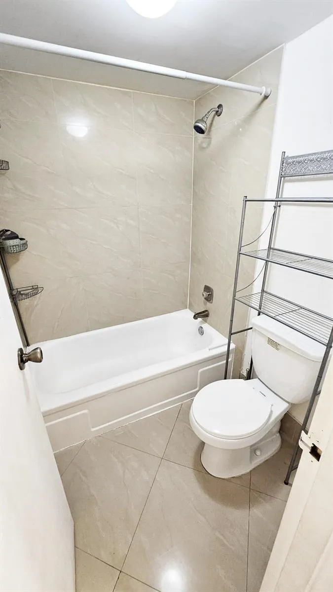 4394 NW 9TH #22-3C Deerfield Beach, FL 33064
