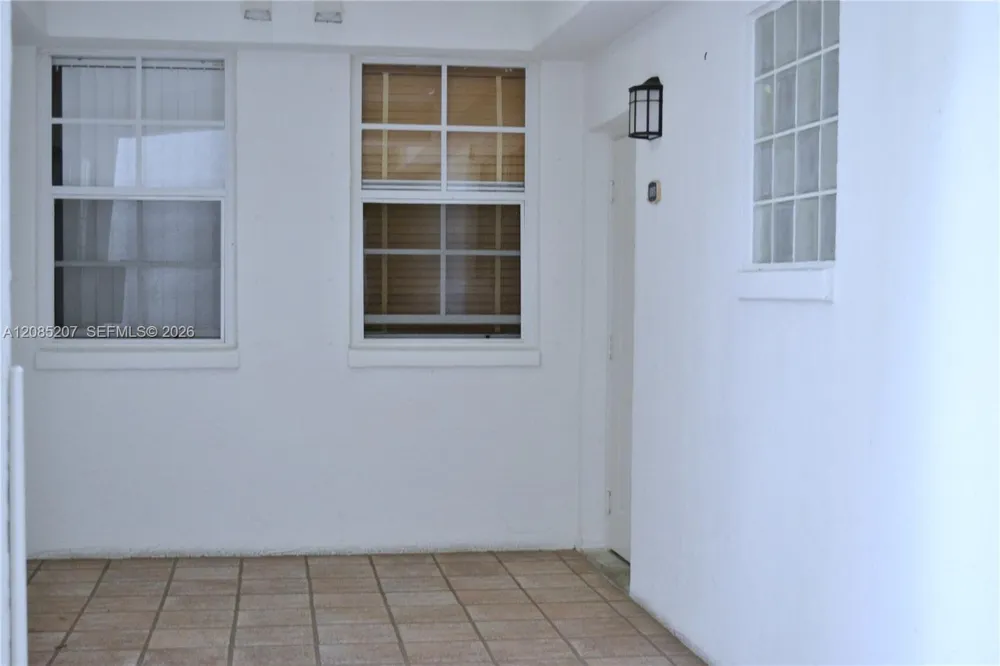 3225 NE 184th St #10103 Aventura, FL 33160