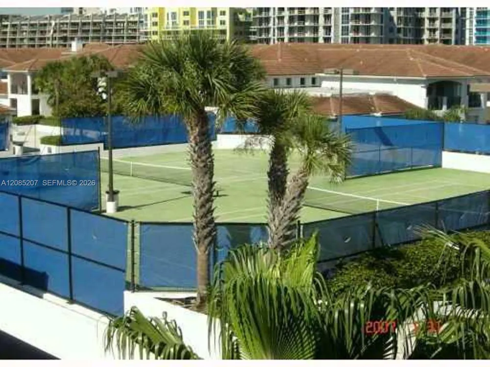 3225 NE 184th St #10103 Aventura, FL 33160
