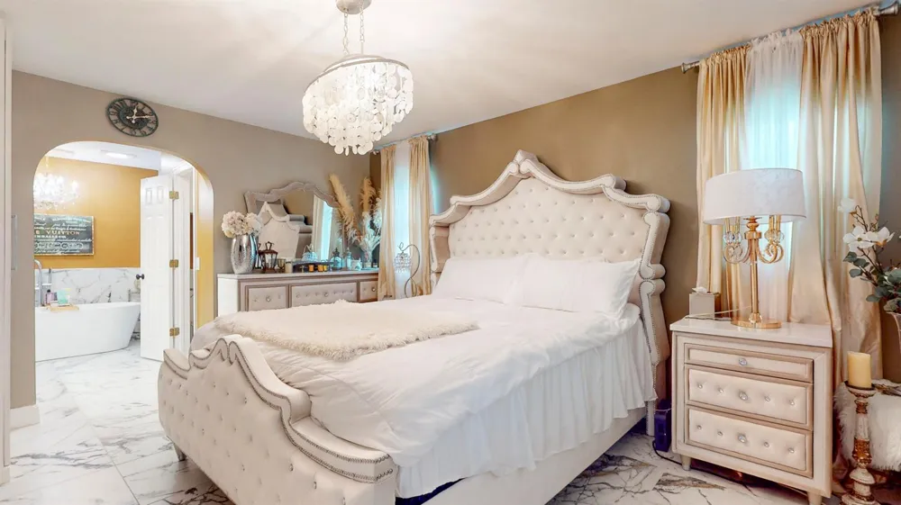 601 SE KARRIGAN TERRACE Port St. Lucie, FL 34983