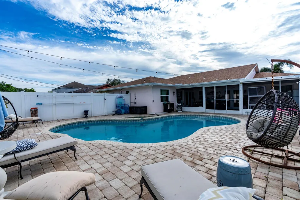 601 SE KARRIGAN TERRACE Port St. Lucie, FL 34983
