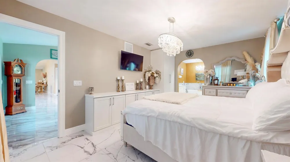 601 SE KARRIGAN TERRACE Port St. Lucie, FL 34983