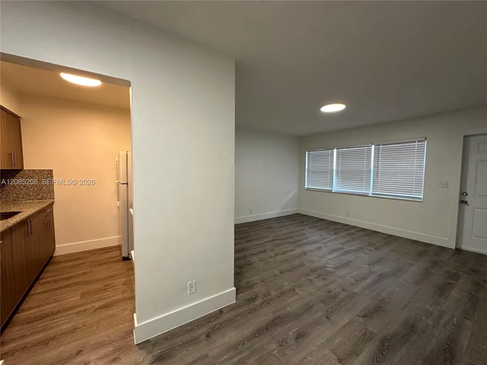 2300 Madison St #107 Hollywood, FL 33020