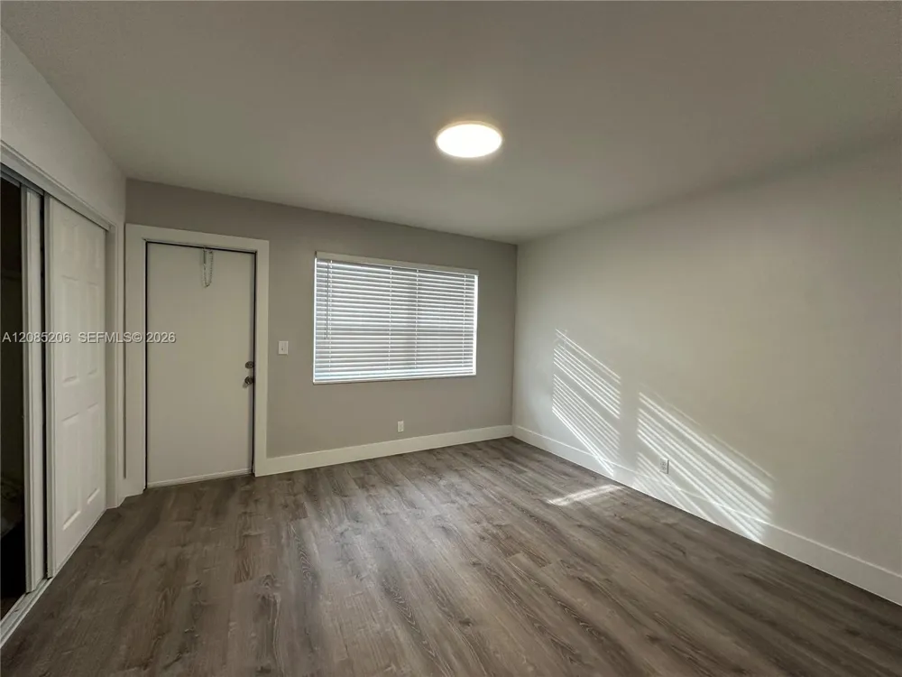 2300 Madison St #107 Hollywood, FL 33020