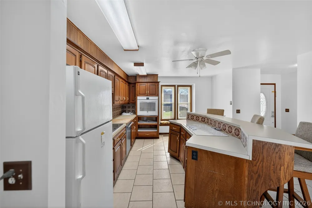 1408 S Veyda Street Pryor, OK 74361