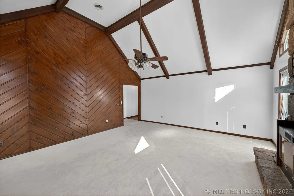 1408 S Veyda Street Pryor, OK 74361