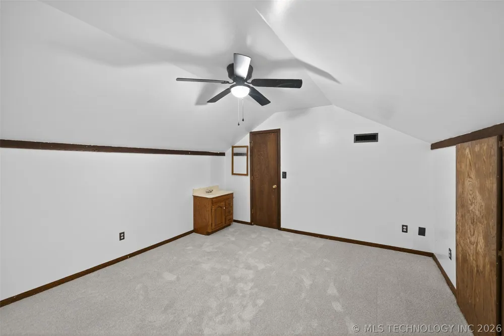 1408 S Veyda Street Pryor, OK 74361