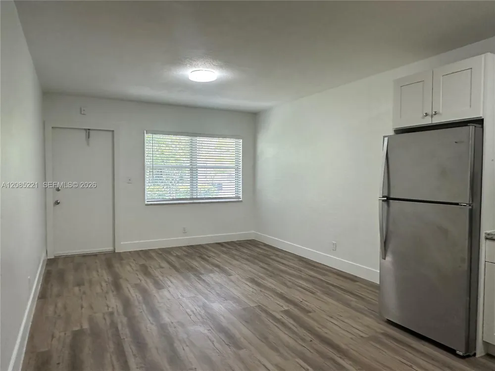 1928 Jefferson St #4 Hollywood, FL 33020