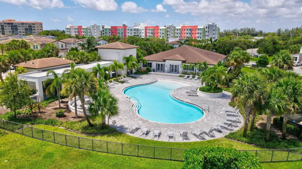 990 Veleiros Boulevard Lighthouse Point, FL 33064