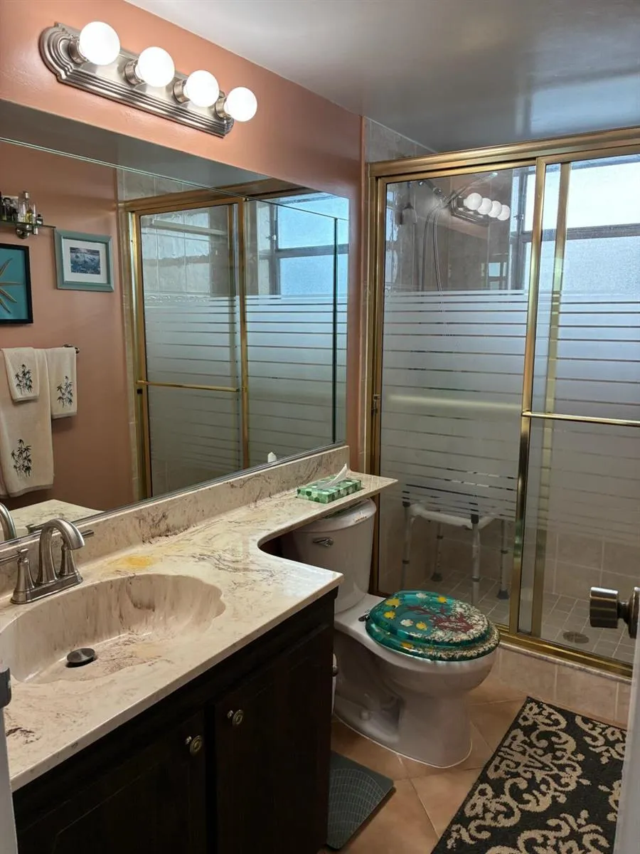 8350 SANDS POINT BOULEVARD #E310 Tamarac, FL 33321