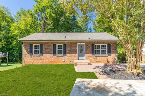 516 Heatherton Lane