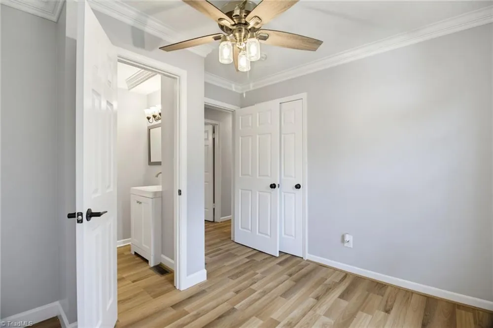 516 Heatherton Lane Rural Hall, NC 27045