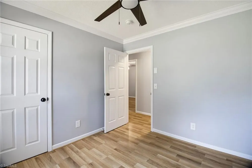 516 Heatherton Lane Rural Hall, NC 27045