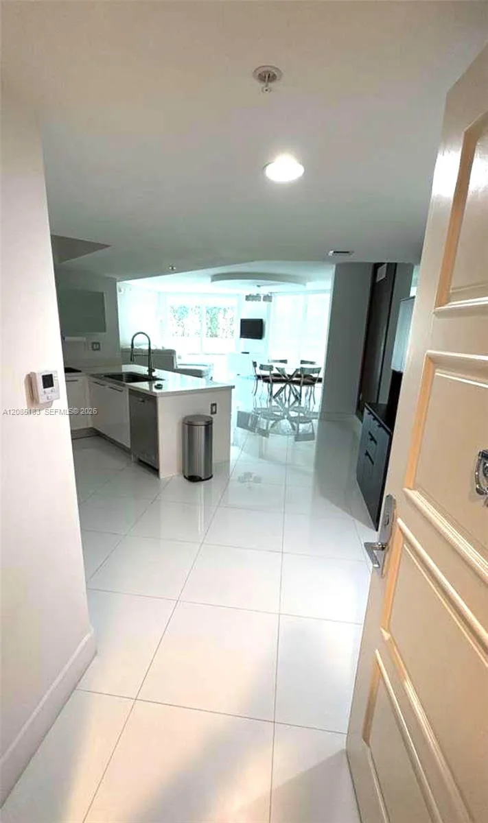 200 Sunny Isles Blvd - Lanai #2-502 Sunny Isles Beach, FL 33160
