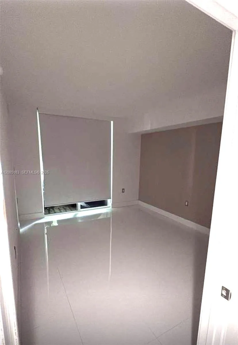 200 Sunny Isles Blvd - Lanai #2-502 Sunny Isles Beach, FL 33160