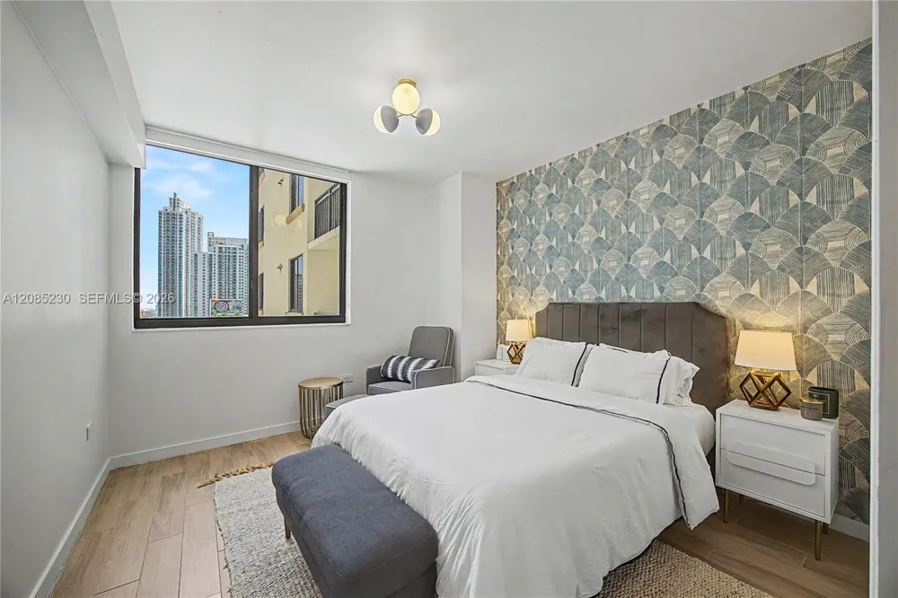 999 SW 1st Ave #2407 Miami, FL 33130