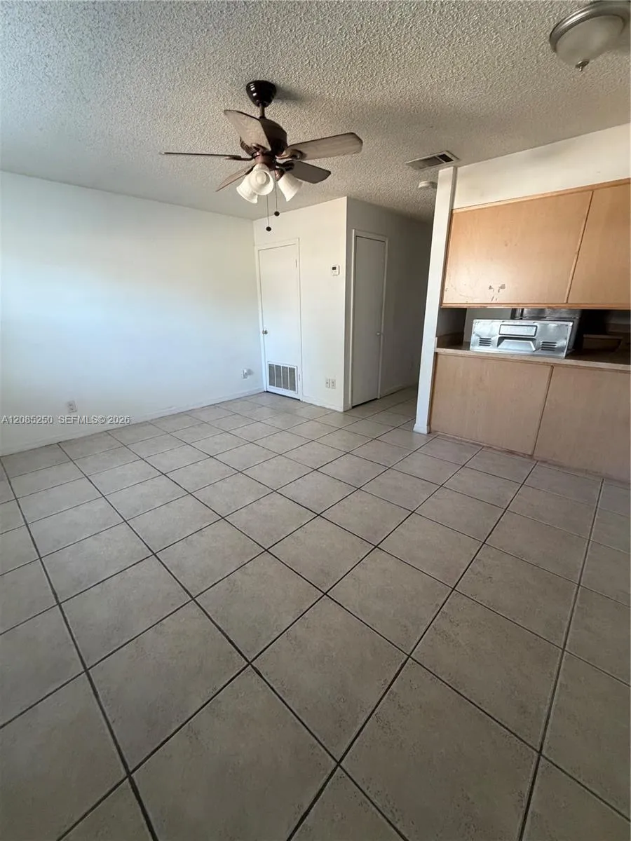 1 LAKE VILLA WAY #1 Other City - In The State Of Florida, FL 34743