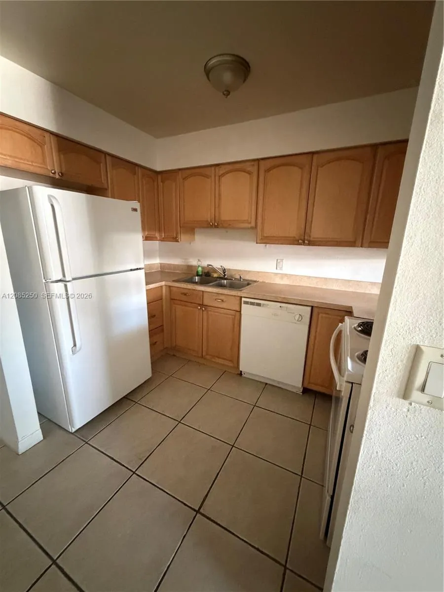1 LAKE VILLA WAY #1 Other City - In The State Of Florida, FL 34743