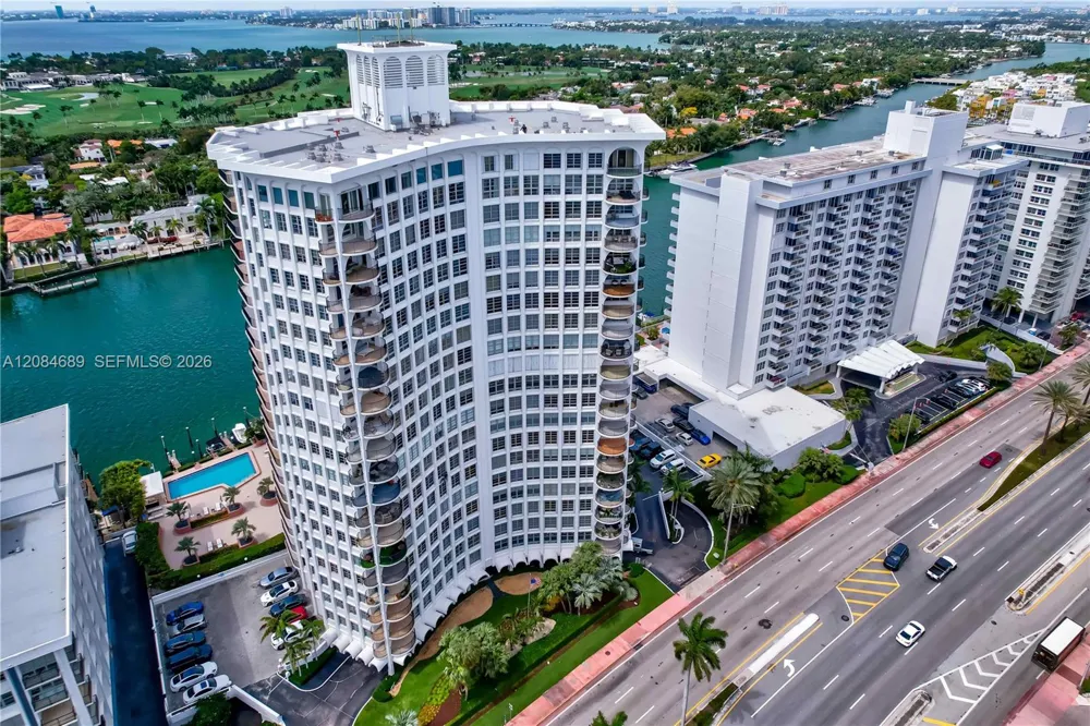 5660 W Collins Ave #6D Miami Beach, FL 33140