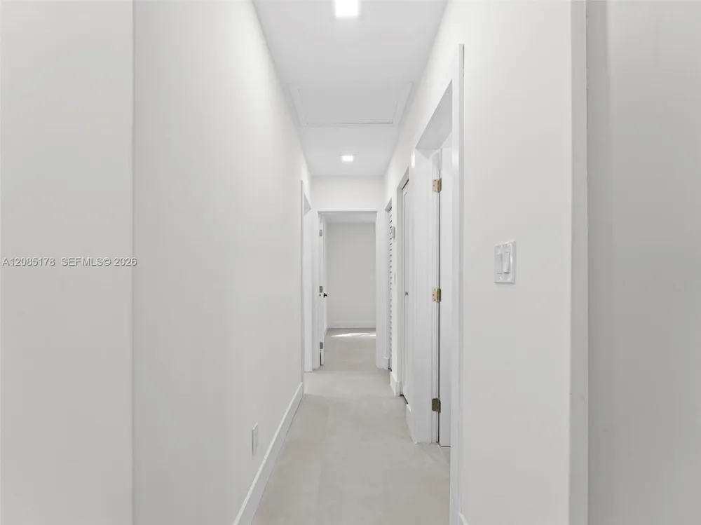 610 NE 164th Ter Miami, FL 33162