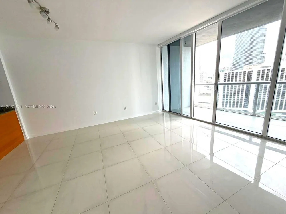 485 Brickell Ave #2303 Miami, FL 33131