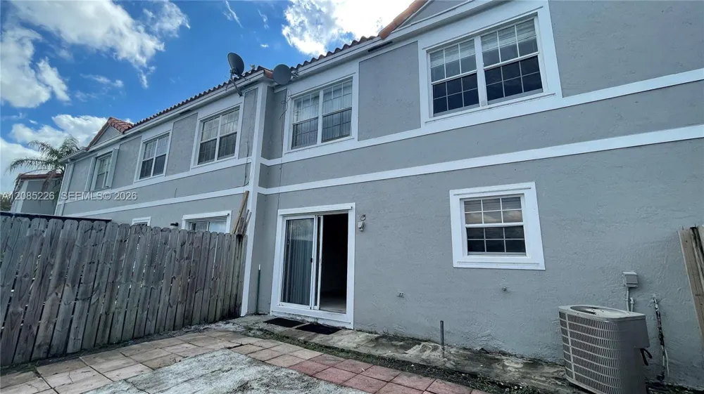 8467 SW 22nd St #8467 Miramar, FL 33025